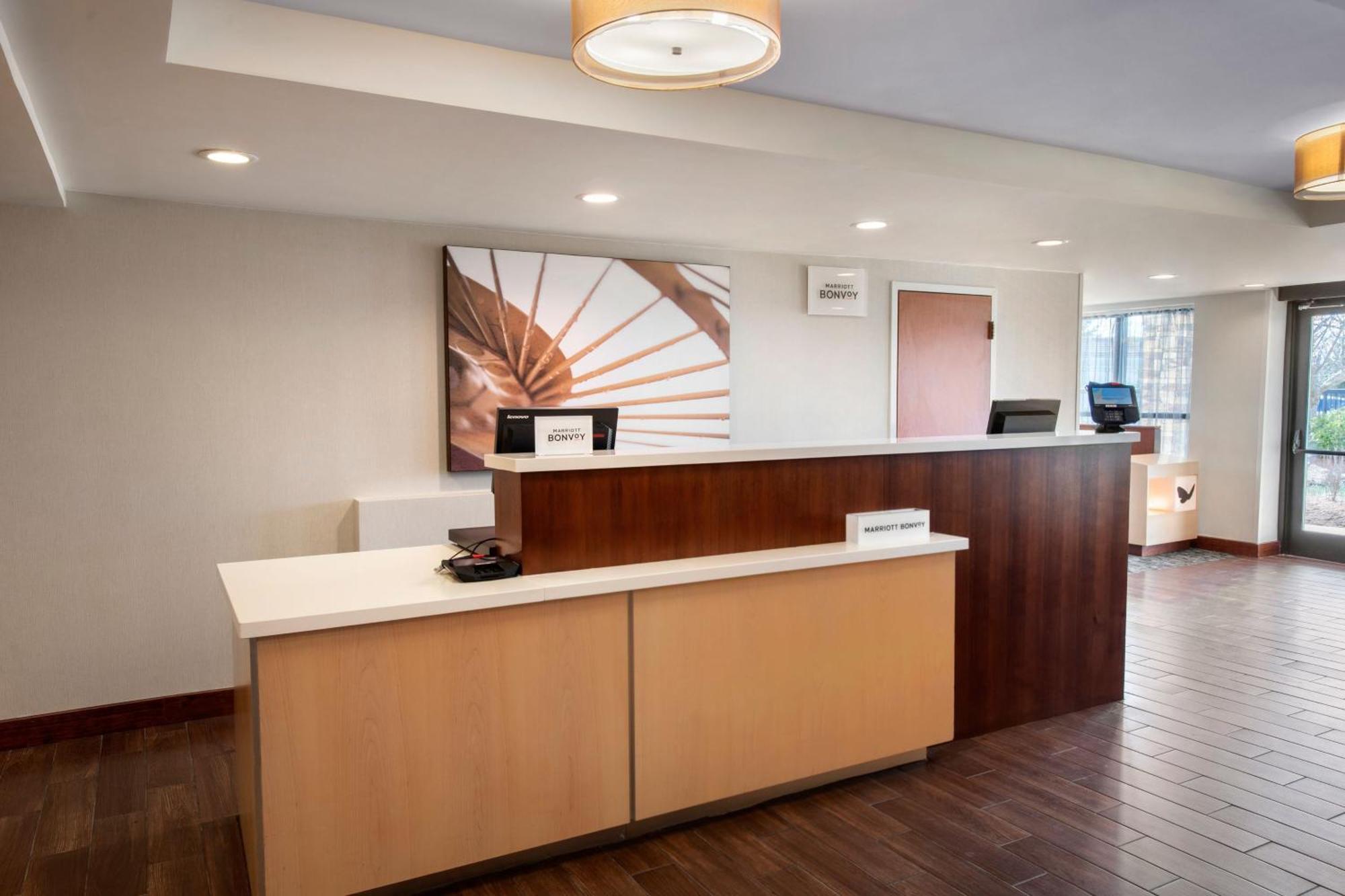 Fairfield By Marriott Inn & Suites Wallingford New Haven Екстер'єр фото